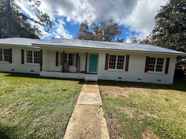 1728 Lynwood Ln, Albany, GA 31707