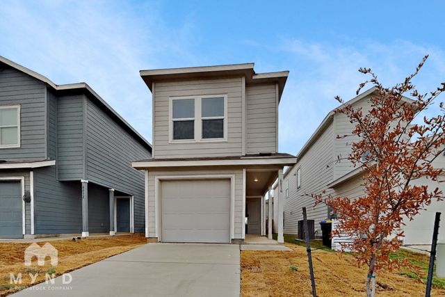 6816 Marble Rdg, Elmendorf, TX 78112