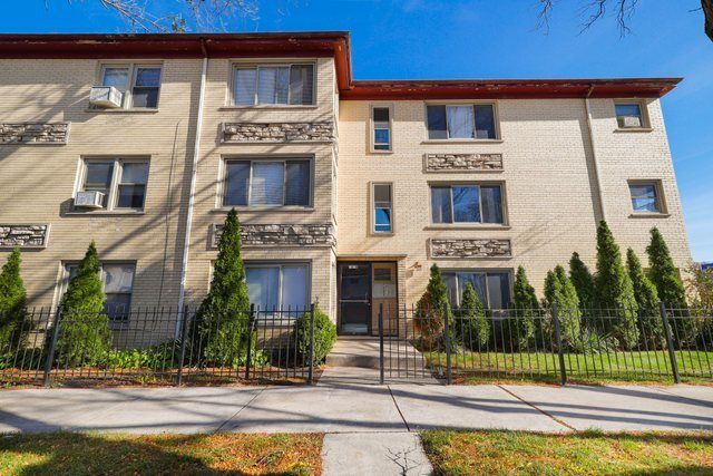 4258 W  Lawrence Ave #2S, Chicago, IL 60630