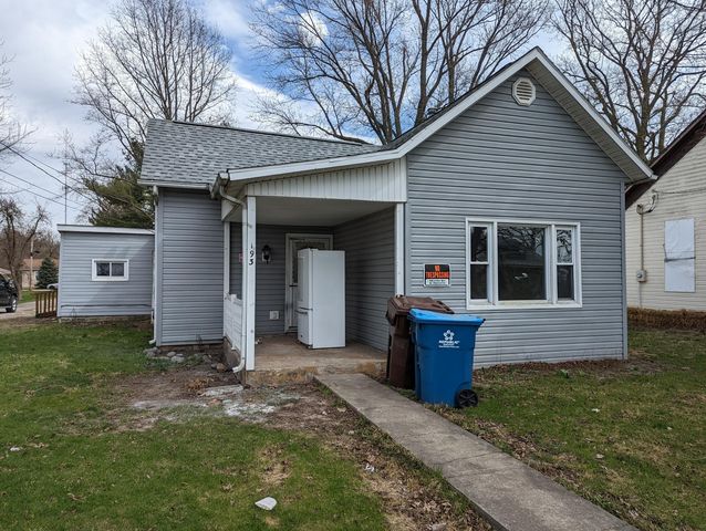 193 N  Oak Street Ext, Bluffton, IN 46714