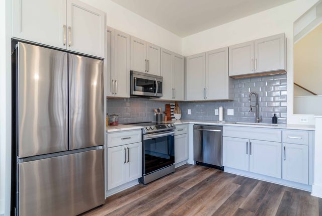 250 Arizona Ave NE #6-067, Atlanta, GA 30307