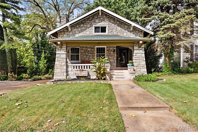 1507 McCausland Ave, Saint Louis, MO 63117