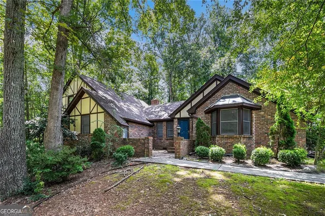 2550 Amalfi Dr, Conyers, GA 30012