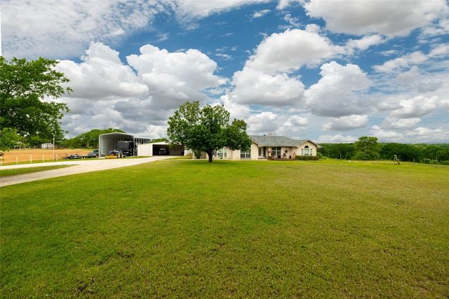 494 County Road 4481, Decatur, TX 76234