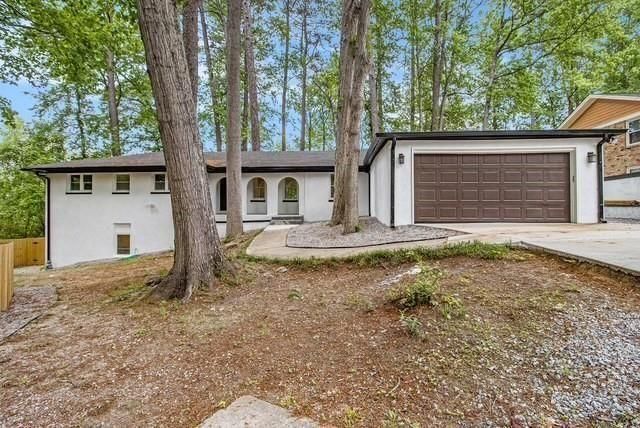 3185 Hammarskjold Dr, East Pt, GA 30344