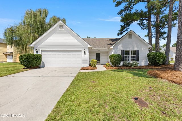 1024 Winterberry Circle, Leland, NC 28451