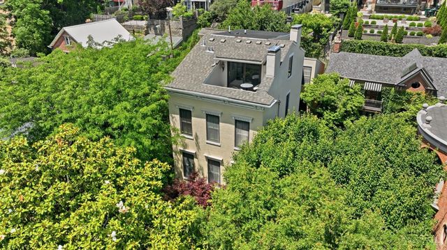 548 Liberty Hl, Cincinnati, OH 45202
