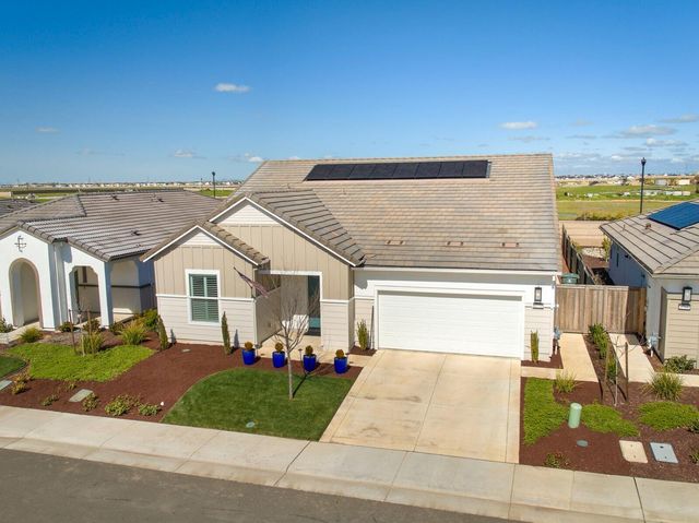 4770 Peace Lily Ln, Roseville, CA 95747