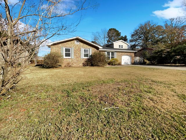 123 Tall Pines Rd, Ladson, SC 29456