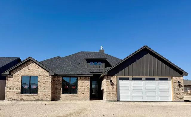 5609 King Mill Cir, San Angelo, TX 76904