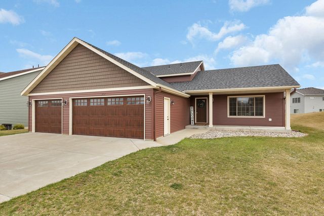 312 Victory Ave, Sartell, MN 56377