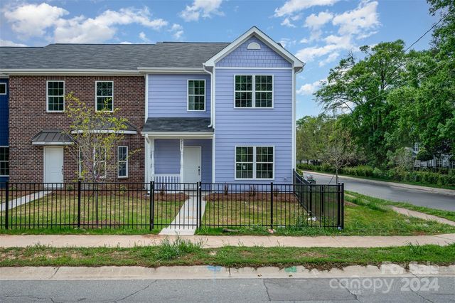 2037 Catherine Simmons Ave, Charlotte, NC 28216