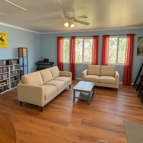 7247 Pinecone Ct, Corning, CA 96021