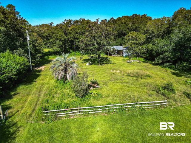 32429 Jay Kee Ln, Elberta, AL 36530