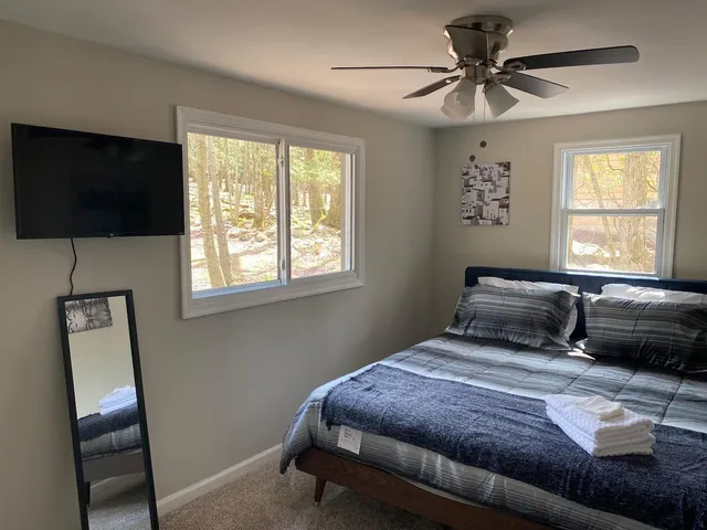 16 Estates Dr, Lake Harmony, PA 18624