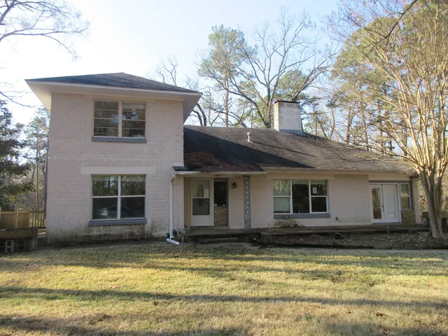 6259 S  Lakeshore Dr, Shreveport, LA 71119