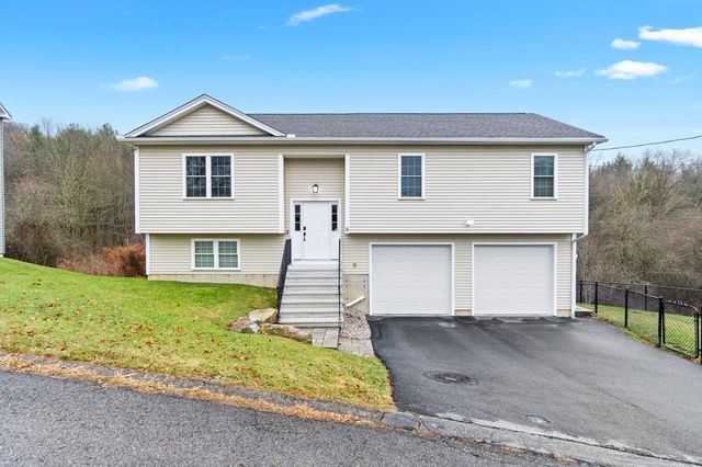 6 Valley View Dr, Spencer, MA 01562