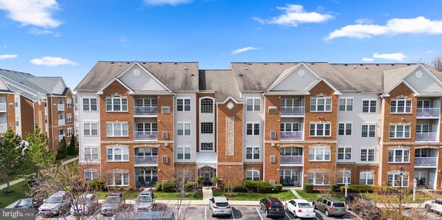 2604 Clarion Ct #302, Odenton, MD 21113