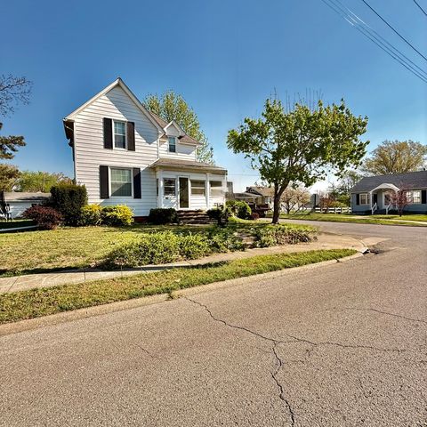 200 W  McHaney St, Harrisburg, IL 62946