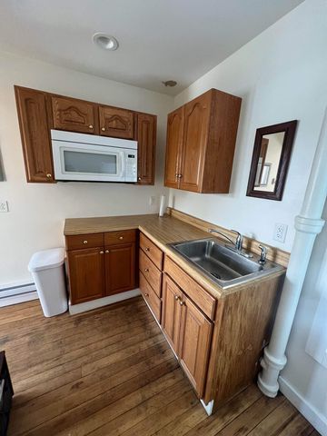 59 State St #3, Presque Isle, ME 04769