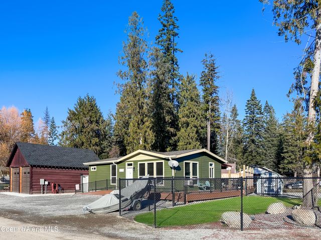 463 Jim Low Rd, Nordman, ID 83848