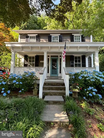 3673 River Rd, Lumberville, PA 18933
