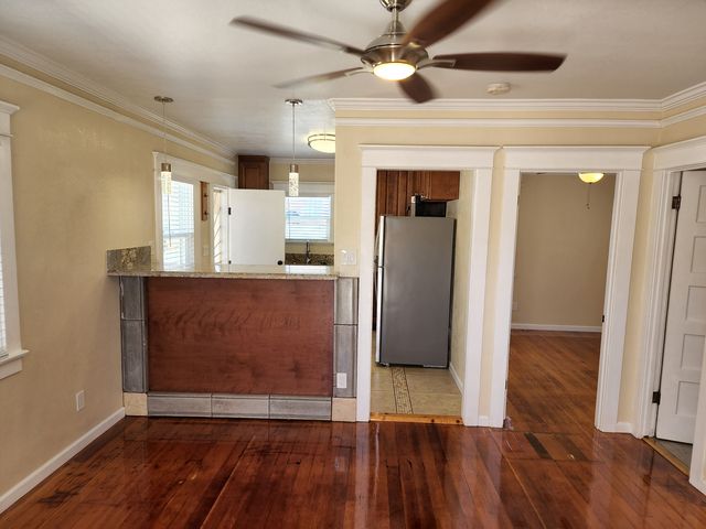 221-25 Southlook Ave, San Diego, CA 92113