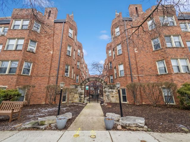 4128.5 N  Kedvale Ave  #306, Chicago, IL 60641