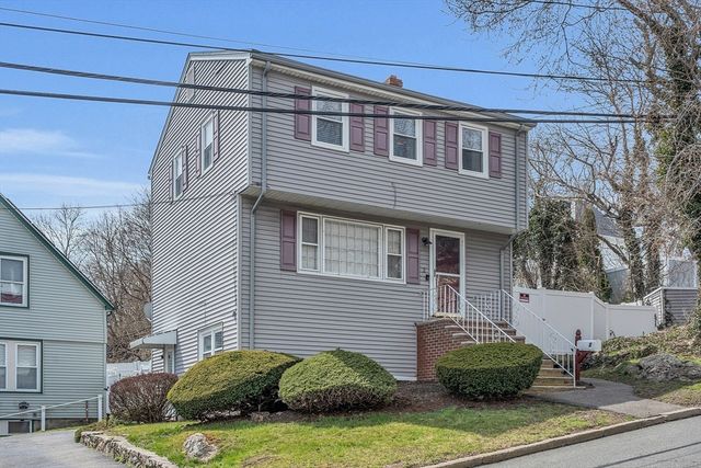 2 Lawndale Ave, Saugus, MA 01906
