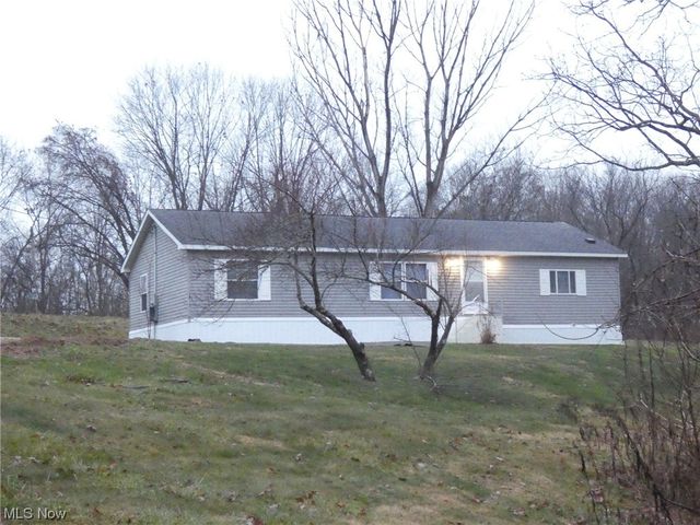 1813 Reese Rd, Fleming, OH 45729