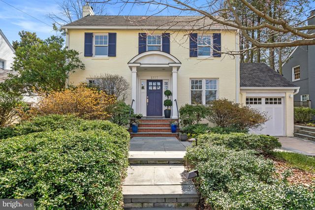 5517 Park St, Chevy Chase, MD 20815
