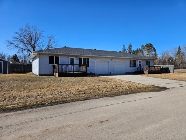 25&27 Pine Ave NW, Bagley, MN 56621