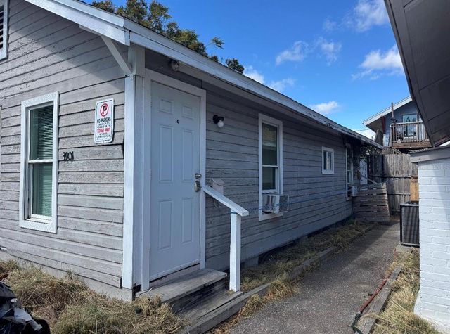 3901 6th St S #4, Saint Petersburg, FL 33705