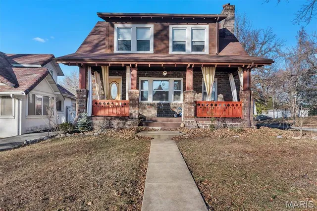 8103 Madison Ave, Saint Louis, MO 63114
