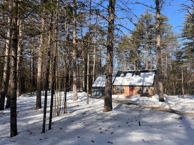 44 Henry Cotton Rd, Center Conway, NH 03813