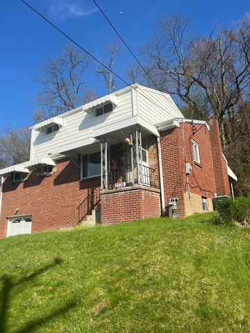 2735 Bellingham Ave, Pittsburgh, PA 15216