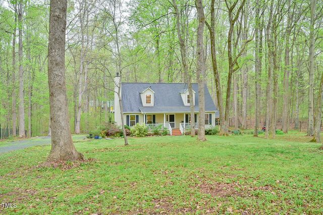 3106 Leland Ln, Efland, NC 27243