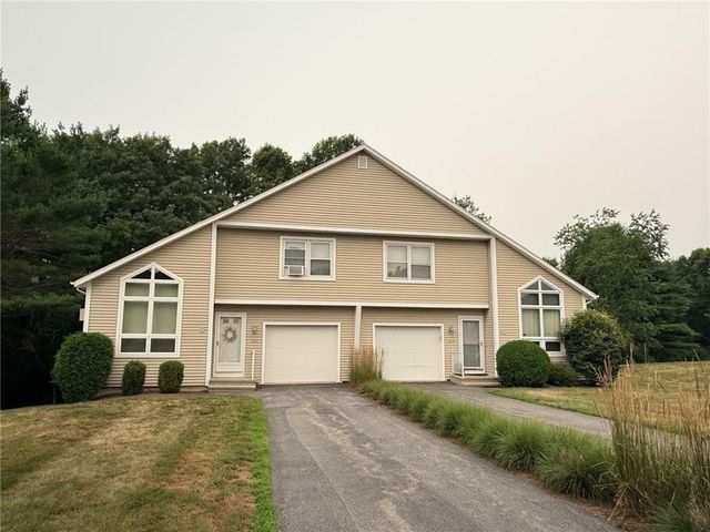 74 Quannacut Rd #A, Westerly, RI 02891