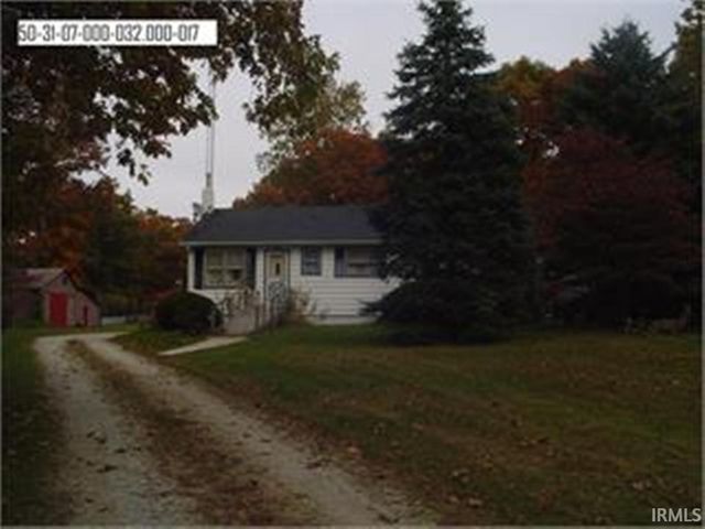 10994 County Line Rd, Plymouth, IN 46563