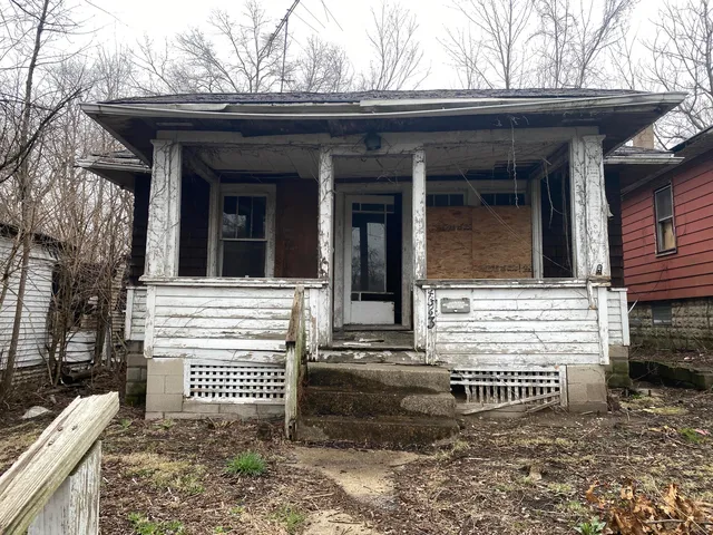 4363 Monroe St, Gary, IN 46408