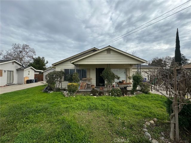 1986 4th St, Atwater, CA 95301