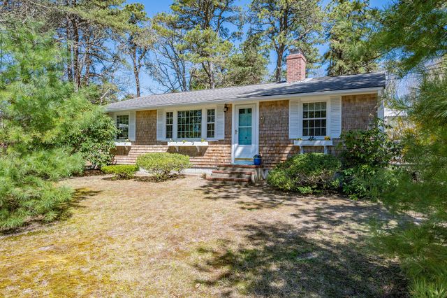 11 Uncle Deanes Road, South Chatham, MA 02659