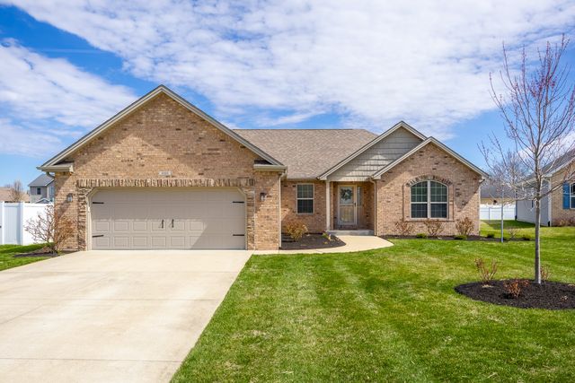 4323 Westminster Ct, Columbus, IN 47201