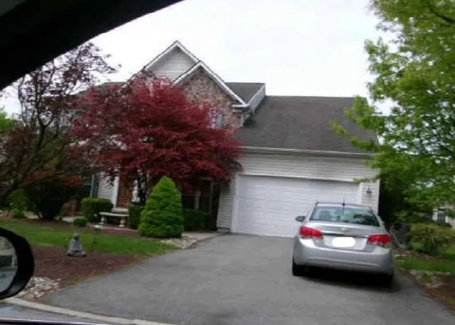 348 S  33rd St, Allentown, PA 18104
