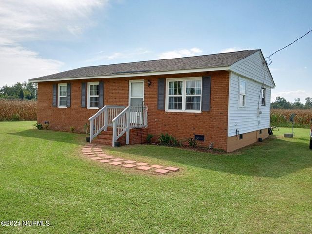 2470 N. Spruce Street, Orrum, NC 28369