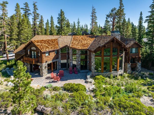 420 Le Verne St, Mammoth Lakes, CA 93546