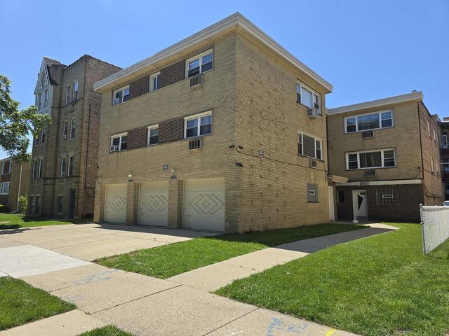 8030 Knox Ave #3W, Skokie, IL 60076