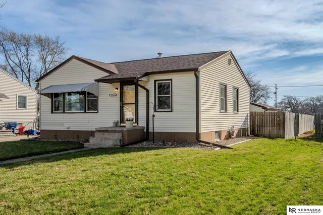 1136 N  Garfield St, Fremont, NE 68025
