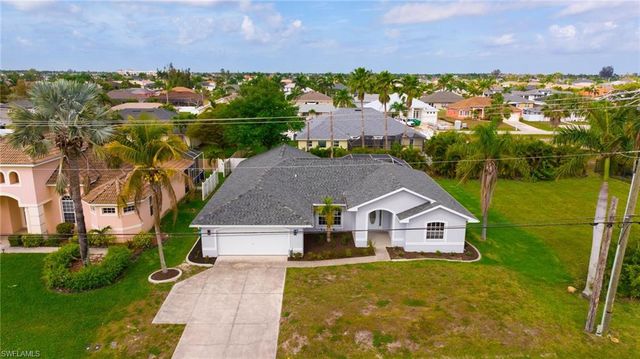 4004 Chiquita Blvd S, Cape Coral, FL 33914