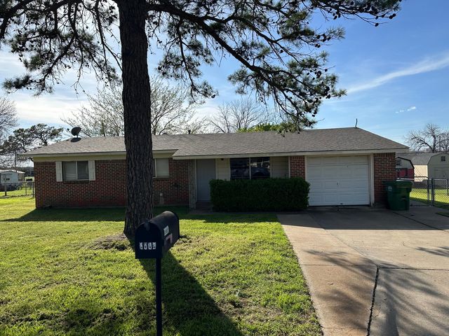 1402 SE 23rd Ave, Mineral Wells, TX 76067